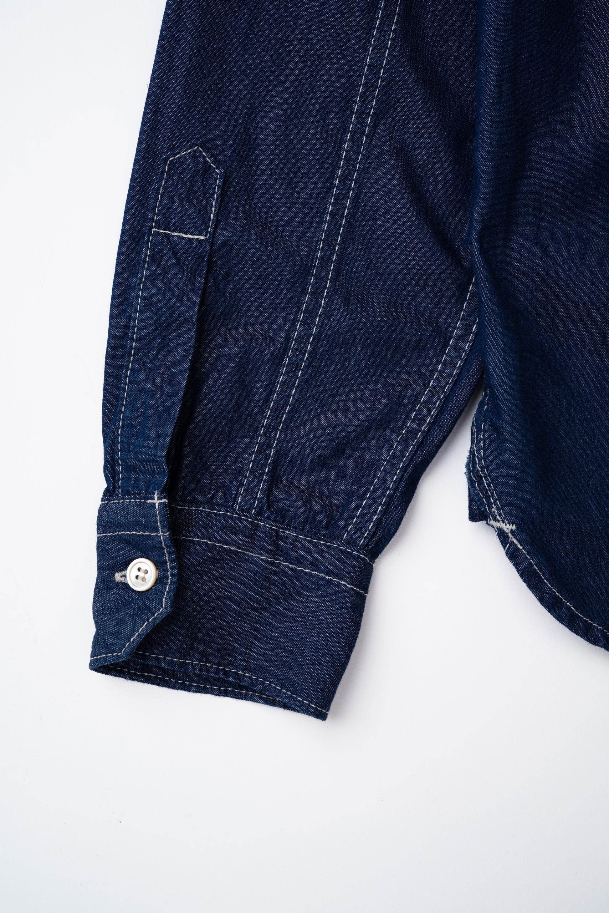 L/S Feather Touch Button Down Casual Shirts
