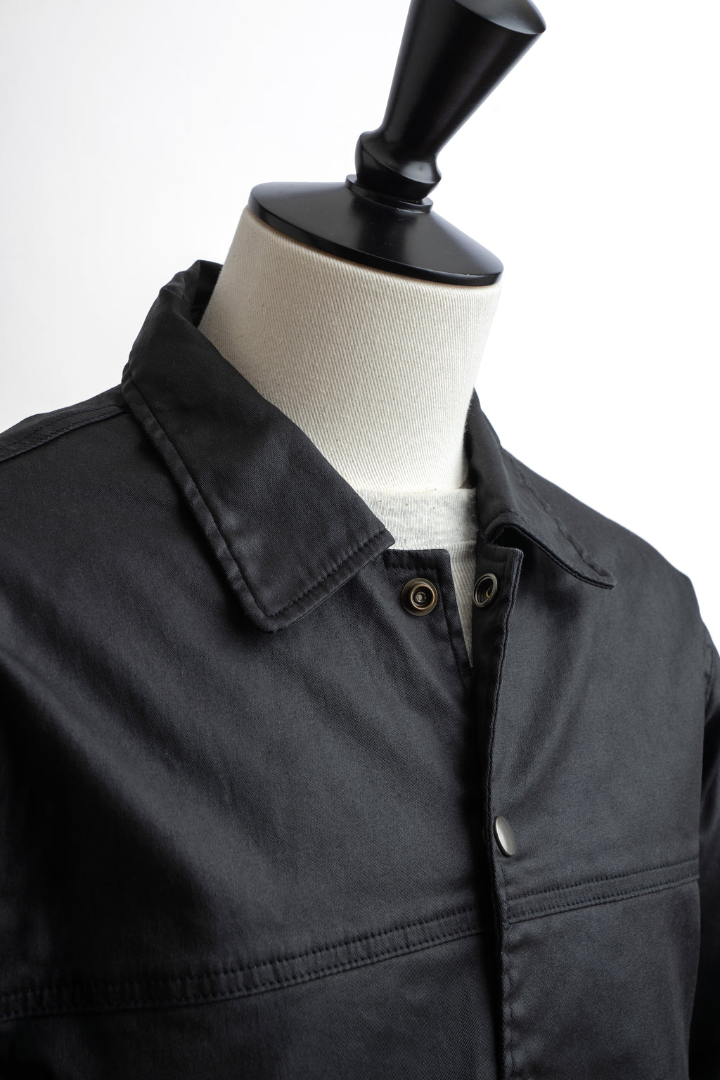 【 予約受付】Coated Denim Coach Jacket - Black 11月下旬より弊社より順次出荷予定となります。