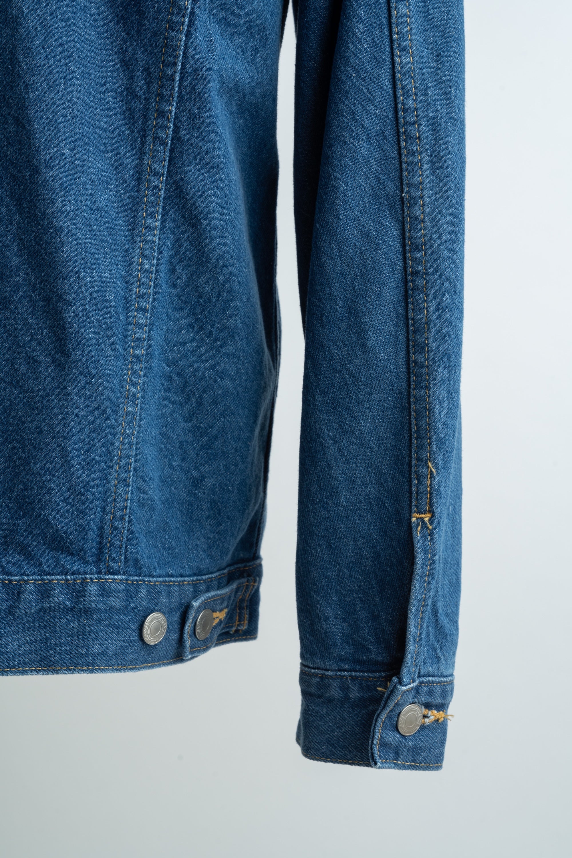 3rd Type Jeans Jacket | Mid indigo – THE TRUNK SHOW Kojima
