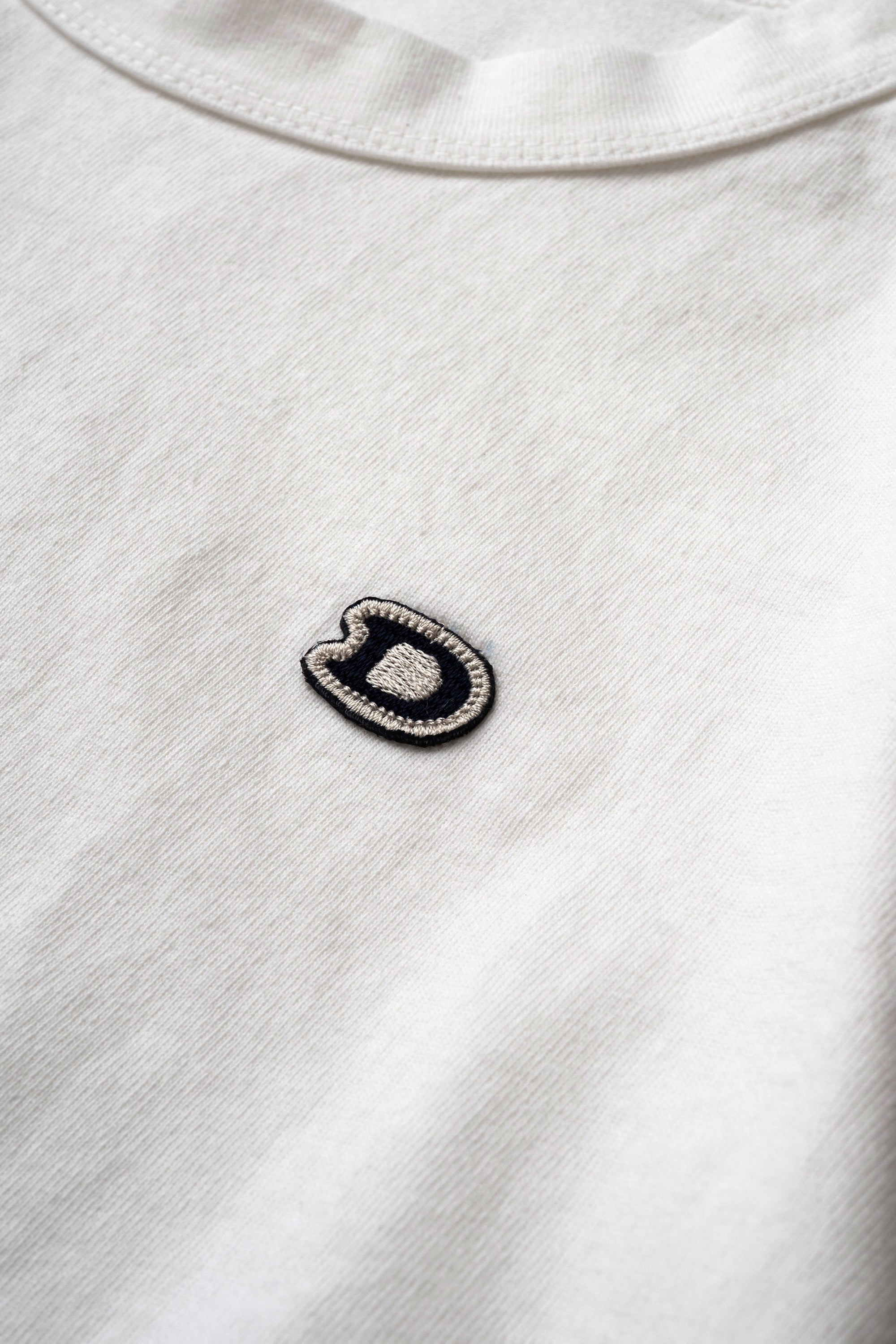 L/S U.S. Parkdale Natural White Jersey w/Dino Small Patch